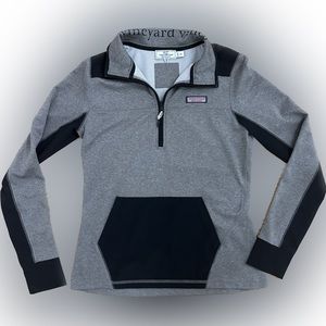 VINEYARD VINES Performance 1/4 Zip Jacket with Kangaroo Pockets